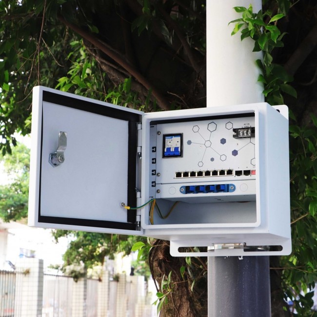 Extralink Outdoor PoE switch Atlas 8x RJ45 1000Mbps PoE, 2x SFP, 120W, active cooling