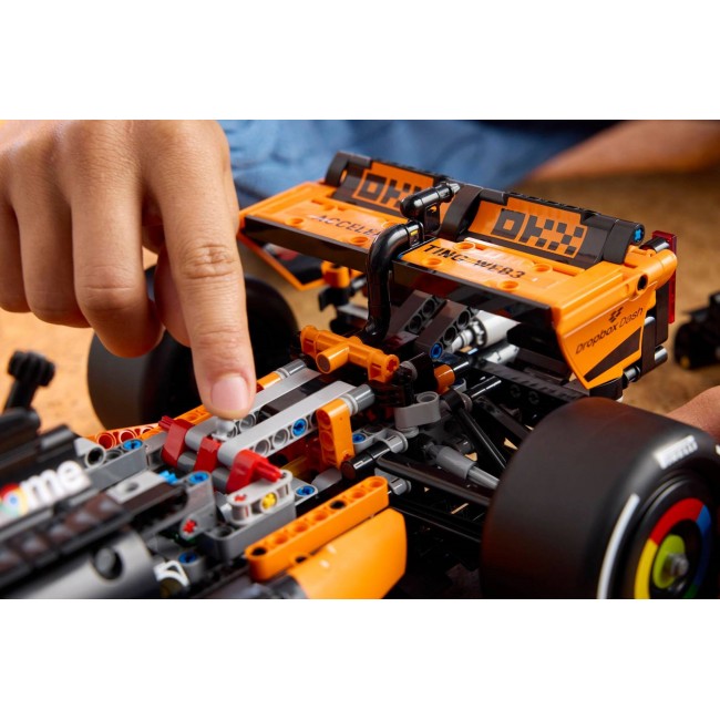 LEGO TECHNIC 42228 McLaren MCL39 F1 Car