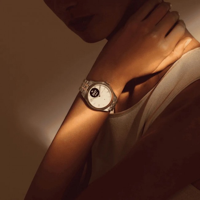 Withings ScanWatch Nova OLED 39 mm Hybrid Gold, Stainless steel GPS (satellite)
