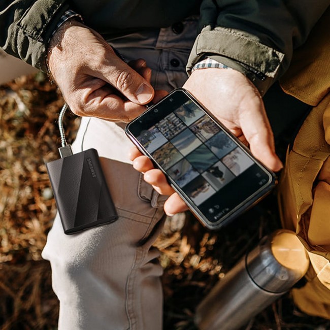 Samsung MU-PG2T0B 2 TB USB Type-C USB 3.2 Gen 2x2 Black Samsung MU-PG2T0B 2 TB USB Type-C USB 3.2 Gen 2x2 Black