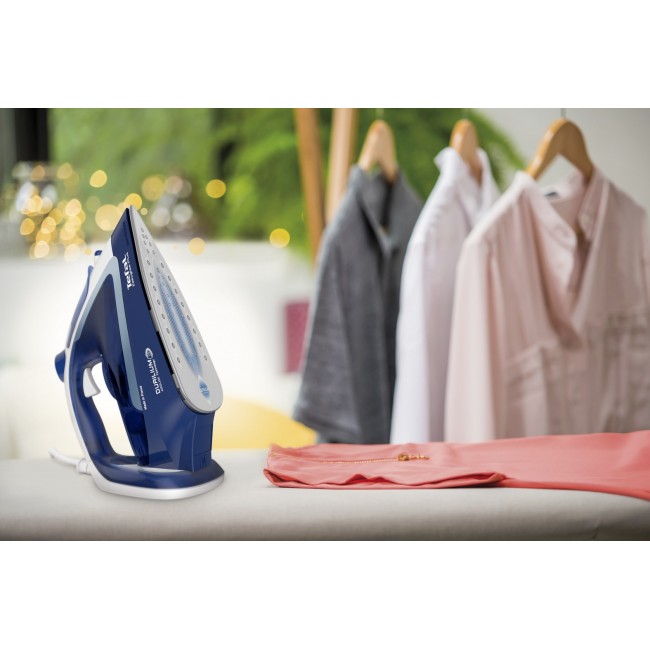 Tefal EasyGliss Plus FV5735 iron Dry & Steam iron Durilium soleplate 2500 W Blue, White