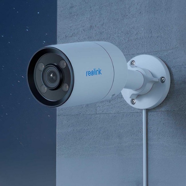 Reolink ColorX Series P320X - 4MP Outdoor Camera, True Color Night Vision, PoE, 3000K Adjustable Warm Light Reolink ColorX Series P320X - 4MP Outdoor Camera, True Color Night Vision, PoE, 3000K Adjustable Warm Light