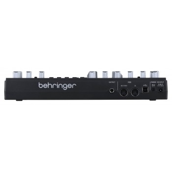Behringer TD-3-BK Syntezator linii basowej czarny
