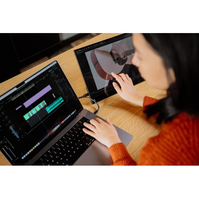 Verbatim Portable Touchscreen Monitor Ultra HD 4K - 17.3 