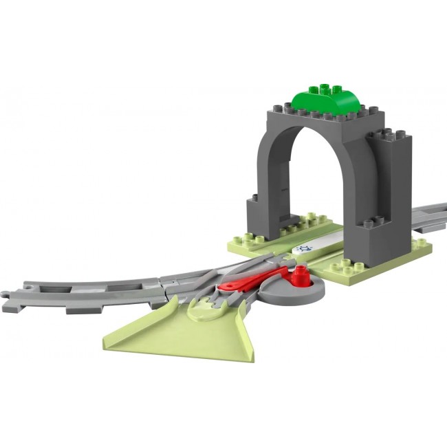 LEGO DUPLO 10425 Train Tunnel and Tracks - Expansion Set LEGO DUPLO 10425 Train Tunnel and Tracks - Expansion Set
