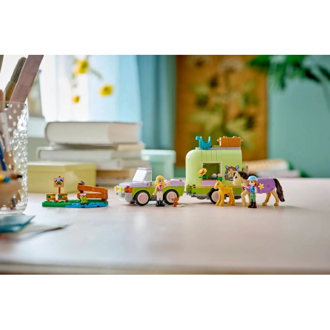 LEGO FRIENDS 42695 Horse and Baby Foal Trailer