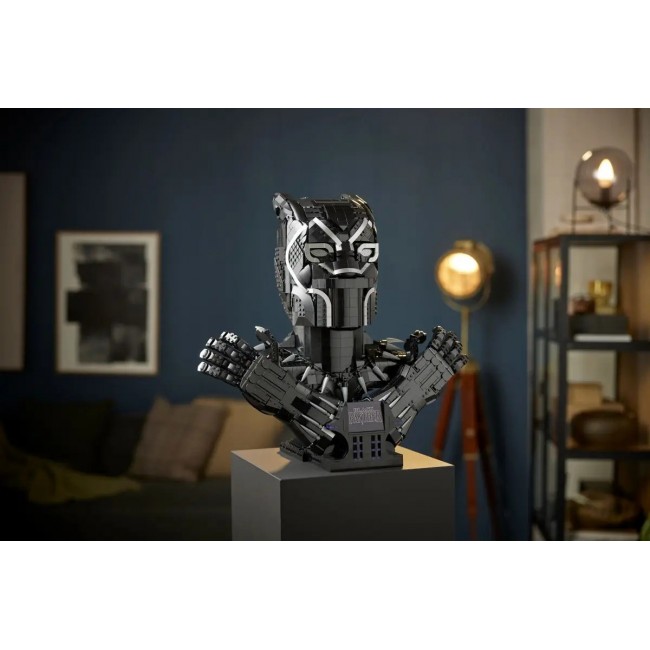 LEGO MARVEL 76215 Black Panther LEGO MARVEL 76215 Black Panther