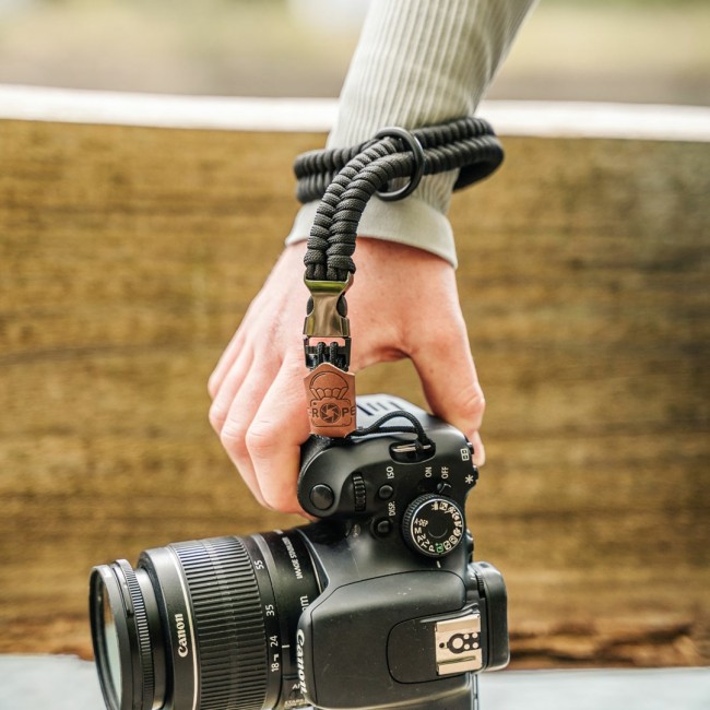C-Rope Claw strap Digital camera Nylon Black C-Rope Claw strap Digital camera Nylon Black