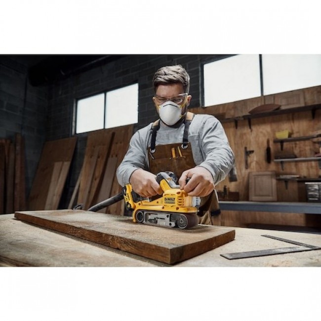 DeWALT DCW220P2-QW floor polisher/sander DeWALT DCW220P2-QW floor polisher/sander