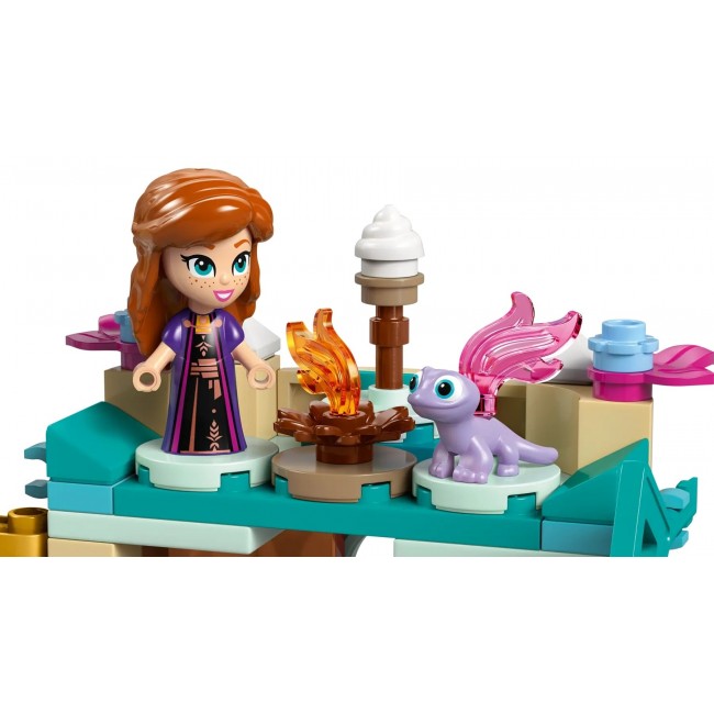 LEGO DISNEY 43278 Mini Arendelle Castle & Elsa's Ice Palace LEGO DISNEY 43278 Mini Arendelle Castle & Elsa's Ice Palace