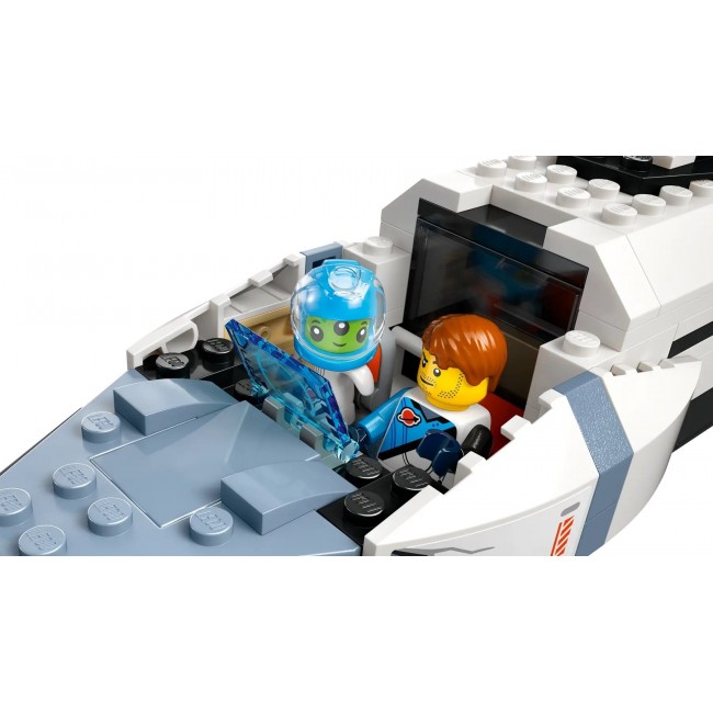 LEGO CITY 60446 Modular Galactic Spaceship LEGO CITY 60446 Modular Galactic Spaceship