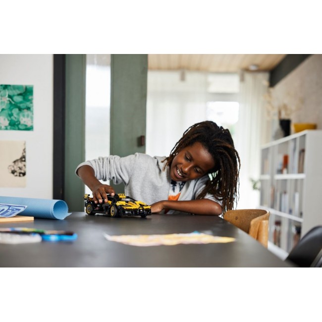 LEGO TECHNIC 42151 BUGATTI BOLIDE LEGO TECHNIC 42151 BUGATTI BOLIDE