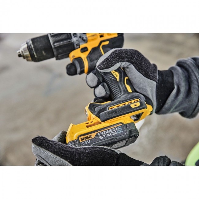 DeWALT DCD805NT-XJ drill 2000 RPM 1.34 kg DeWALT DCD805NT-XJ drill 2000 RPM 1.34 kg
