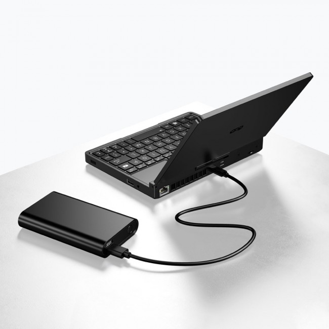 GPD Pocket 4 Ryzen 7 8840U/8