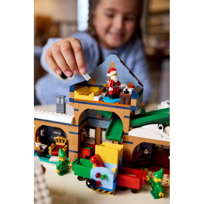 LEGO ICONS 10339 Santa's Post Office LEGO ICONS 10339 Santa's Post Office