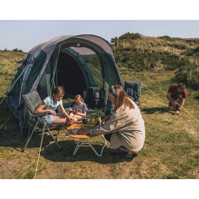 Four-person tent Outwell Sky 4