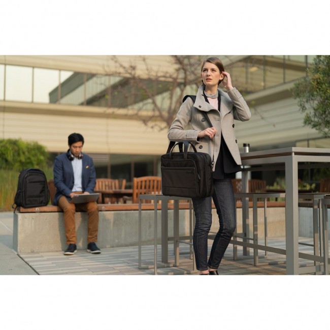 Kensington Contour 2.0 Business Laptop Briefcase 15.6 