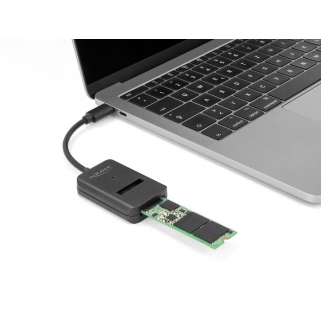 DeLOCK Combo Converter for M.2 NVMe PCIe or SATA SSD with USB Type-C 10 Gbps DeLOCK Combo Converter for M.2 NVMe PCIe or SATA SSD with USB Type-C 10 Gbps