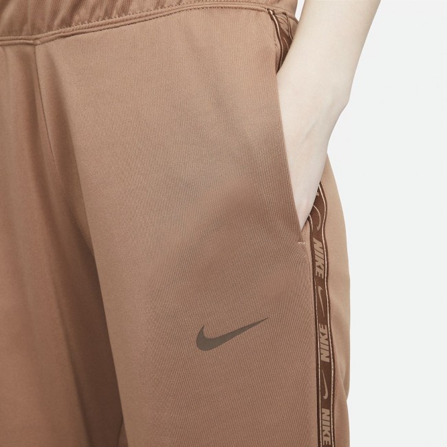 Nike DM4645-256 Female Nike DM4645-256 Female