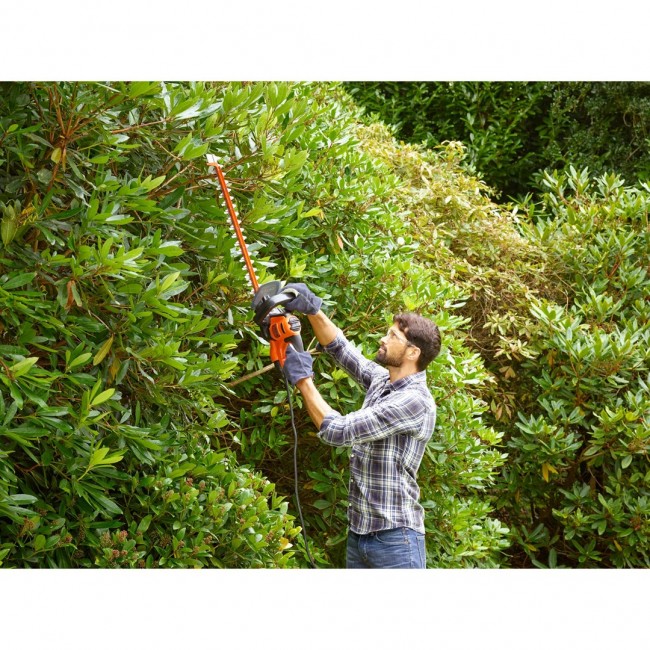 Black & Decker BEHTS451-QS power hedge trimmer Black & Decker BEHTS451-QS power hedge trimmer