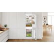 Bosch Serie 2 KIN86NSE0 fridge-freezer Built-in 260 L