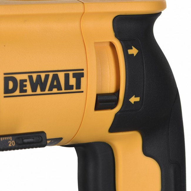 DeWALT D25133K rotary hammer SDS Plus 1500 RPM 800 W DeWALT D25133K rotary hammer SDS Plus 1500 RPM 800 W
