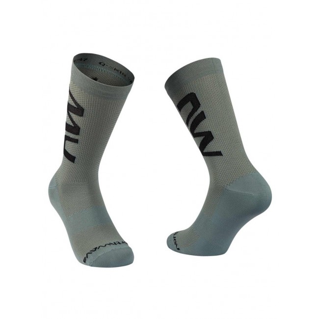 Skarpety rowerowe NORTHWAVE Extreme Air Sock zielony - L Skarpety rowerowe NORTHWAVE Extreme Air Sock zielony - L