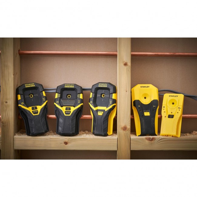 Stanley STHT77588-0 digital multi-detector Live cable, Metal, Wood
