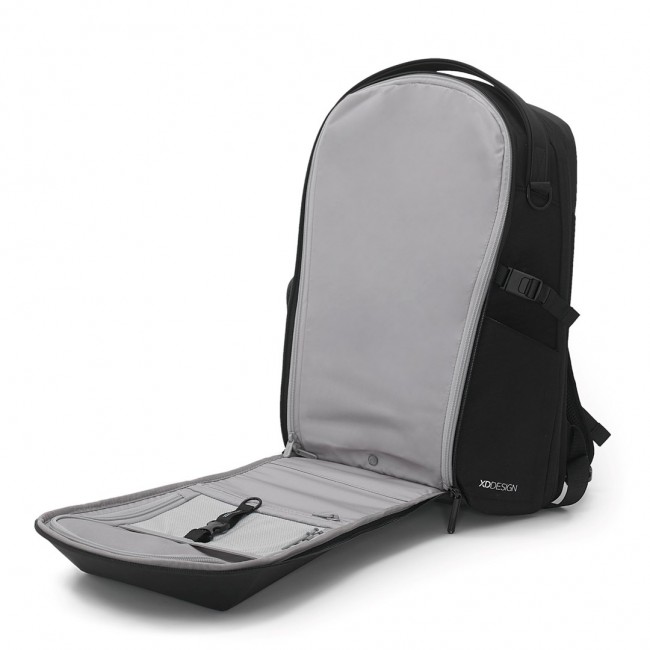 XD DESIGN BACKPACK BIZZ BACKPACK BLACK P/N: P705.931 XD DESIGN BACKPACK BIZZ BACKPACK BLACK P/N: P705.931