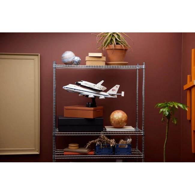 LEGO ICONS 10360 Shuttle Carrier Aircraft LEGO ICONS 10360 Shuttle Carrier Aircraft