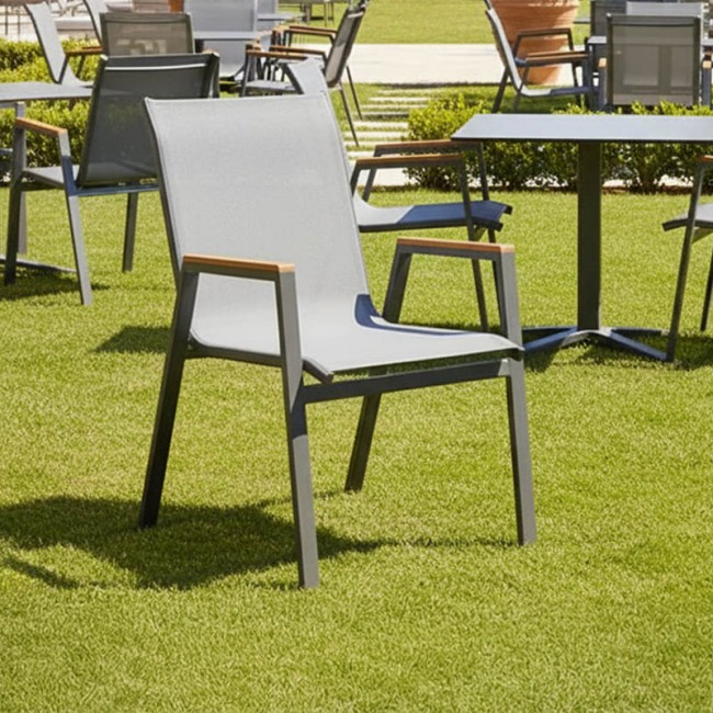 Πολυθρόνα Azelie pakoworld textilene ανθρακί-πόδι αλουμινίου ανθρακί-plywood μπράτσο 77x55x94εκ Πολυθρόνα Azelie pakoworld textilene ανθρακί-πόδι αλουμινίου ανθρακί-plywood μπράτσο 77x55x94εκ