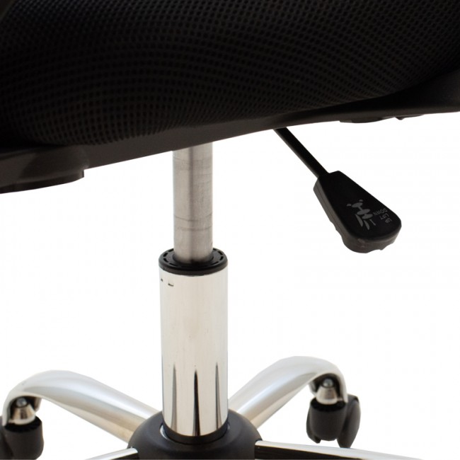 Καρέκλα γραφείου Berto II pakoworld με ανάκλιση ύφασμα mesh σε μπλε-μαύρη απόχρωση και βάση χρωμίου 60x48x85-95εκ